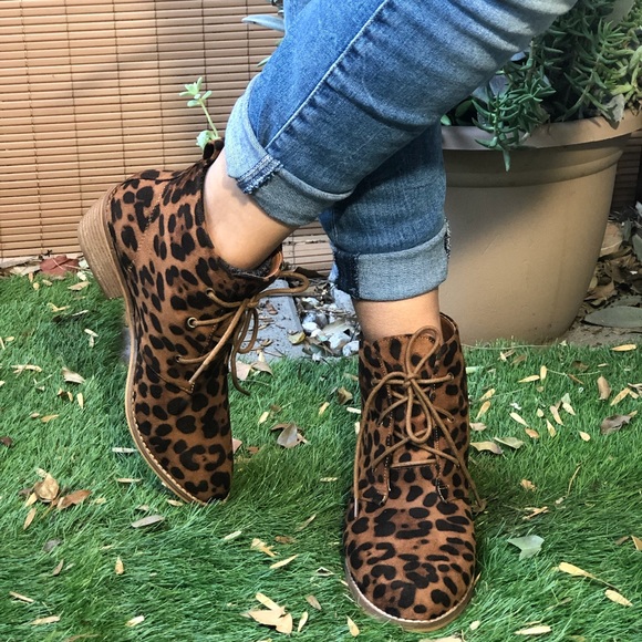 Faux Suede Leopard Print Ankle Boots - Picture 2 of 5